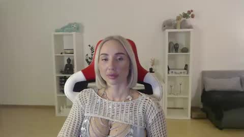 Natalie online show from July 6, 7:59 am