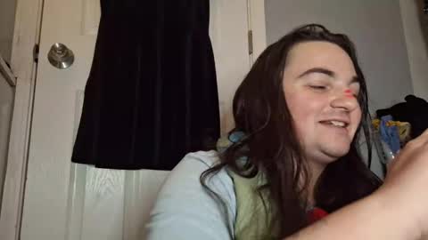 Snapshot of goodgrl1799 chatting on February 11, 2:25 am goodgrl1799 online show from February 11, 2:25 am