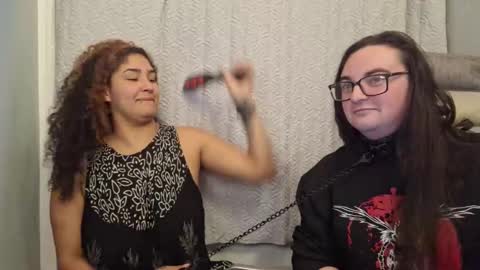 Snapshot of goodgrl1799 chatting on February 24, 3:42 pm goodgrl1799 online show from February 24, 3:42 pm