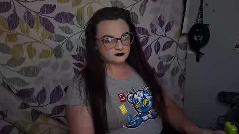 Snapshot of goodgrl1799 chatting on October 8, 2:46 am goodgrl1799 online show from October 8, 2:46 am