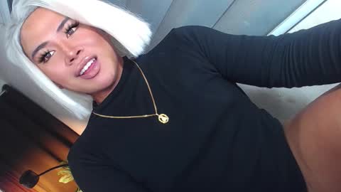 Samantha online show from February 5, 1:32 am