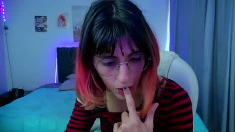 goth_minerva online show from March 27, 2:07 pm