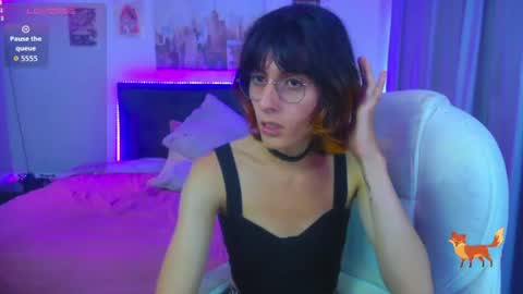 goth_minerva online show from June 11, 5:11 pm