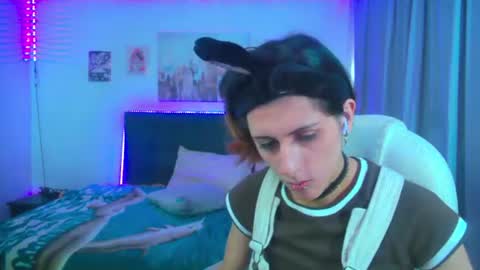 goth_minerva online show from June 19, 2:54 pm