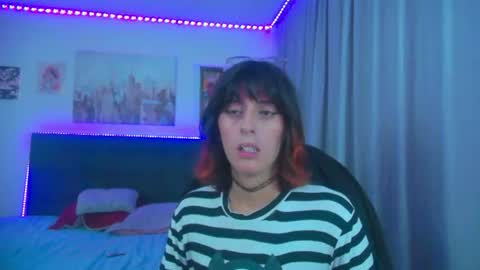 goth_minerva online show from July 28, 4:16 pm