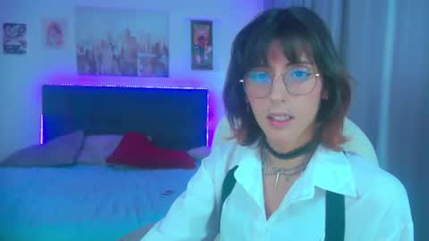 goth_minerva online show from August 1, 3:24 pm