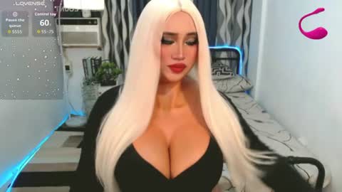 PAULATHEONE online show from June 17, 9:21 am