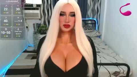 PAULATHEONE online show from June 28, 2:39 am