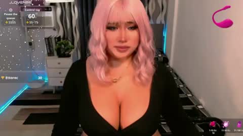 PAULATHEONE online show from July 9, 1:53 am