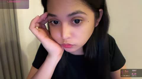 Gwyn online show from July 27, 2:57 pm