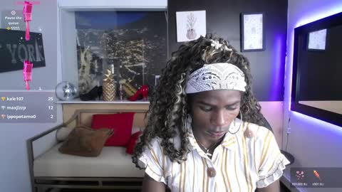 hanna_lamber online show from January 28, 9:40 pm