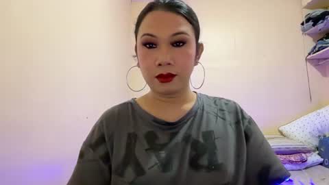 Hannah online show from July 20, 4:05 am