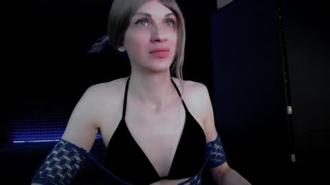 Miss Hardy online show from November 5, 5:07 am