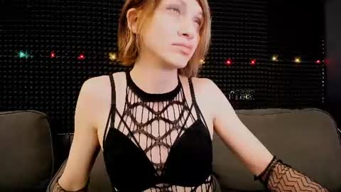 Miss Hardy online show from June 15, 3:41 am
