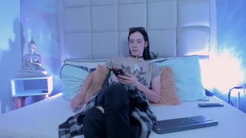 Keira Hecate online show from November 18, 7:25 pm