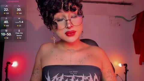 Heka Prudence online show from June 28, 2:06 am
