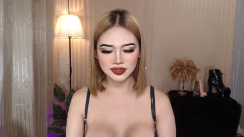 Helery online show from July 30, 3:38 am