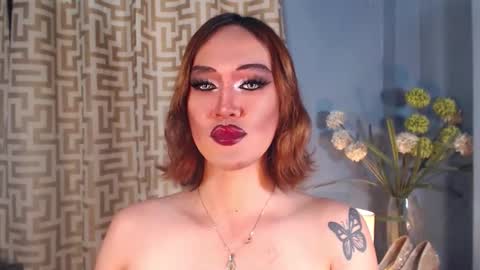 hellatarahathor online show from April 13, 12:09 pm