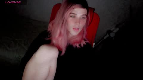 Helen Spellman online show from November 11, 4:31 pm