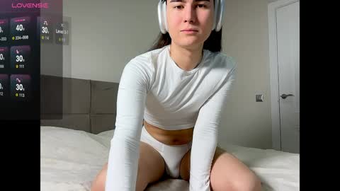 heyalena online show from March 30, 1:23 pm