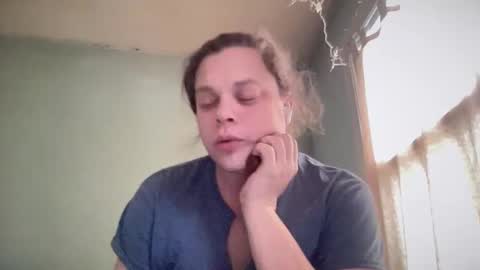 Hollys Drive threw Side Of CB. online show from November 6, 4:18 pm