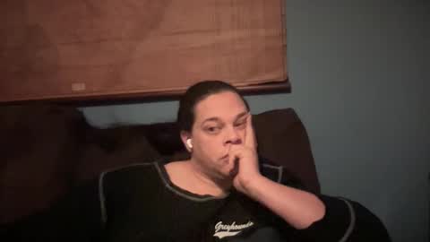 Hollys Drive threw Side Of CB. online show from December 4, 4:16 am