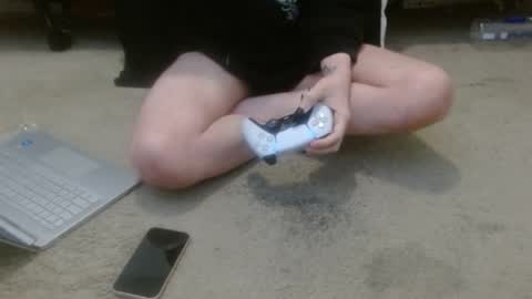 Holly Hawkes online show from October 30, 12:09 am