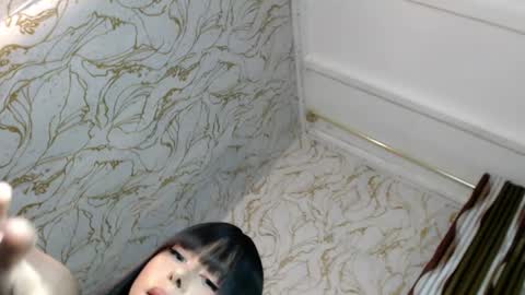 honey_swellens online show from June 26, 3:49 pm