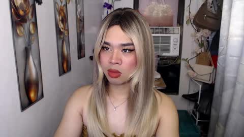 horny_honeyx online show from July 29, 8:29 pm
