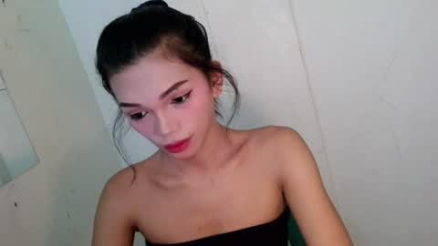 Rhiana online show from July 12, 3:32 am