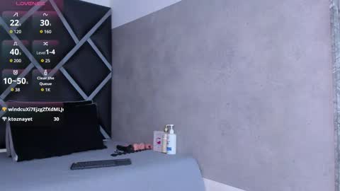 Snapshot of hot_boy_04 chatting on October 11, 2:19 pm Nicolas Jhonson online show from October 11, 2:19 pm