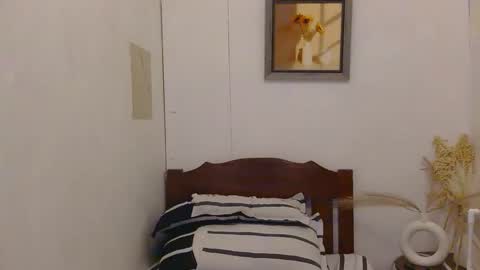 Snapshot of hot_daniela090393 chatting on October 23, 12:31 pm DANIELA online show from October 23, 12:31 pm
