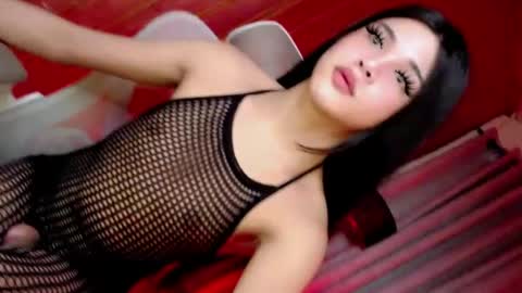 just call me laura online show from July 5, 3:40 pm