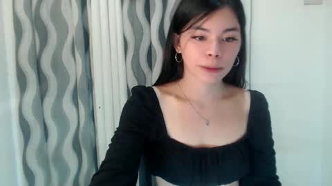 Yanna online show from May 31, 8:43 pm