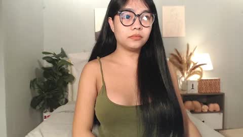 hotasian_gabby69 online show from June 22, 10:56 am