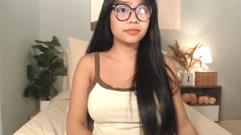 hotasian_gabby69 online show from July 23, 1:58 am