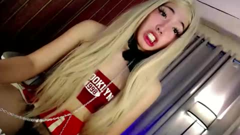 hotfucking_queen1111 online show from June 8, 9:31 am