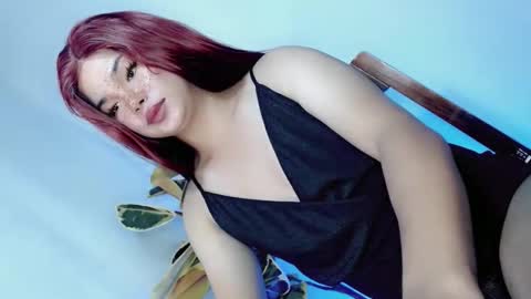 hotsiren101 online show from June 5, 10:05 pm