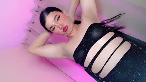 hotsiren101 online show from July 28, 6:42 am