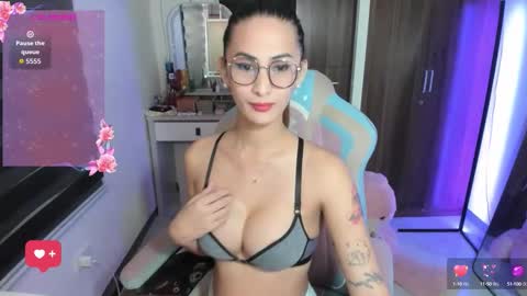 YOUR ONE AND ONLY TRINITY online show from September 8, 7:45 pm