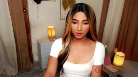 drea  online show from October 27, 5:43 pm