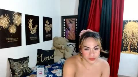 hugecockgoddessx online show from August 1, 11:55 am