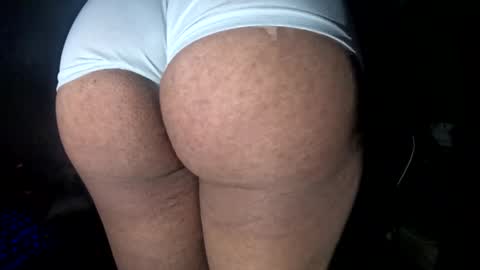 Snapshot of hugo_brazil chatting on October 20, 5:54 am hugo_brazil online show from October 20, 5:54 am