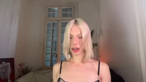 Alice help me reach 100 likes  online show from July 7, 1:59 pm