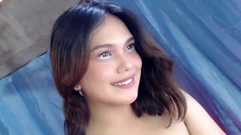 iam_emcy online show from June 17, 5:41 am