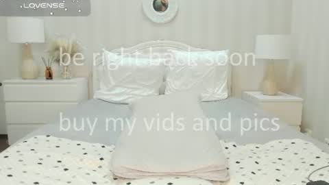 Kesha     - subscribe for more explicit content online show from July 19, 7:28 pm