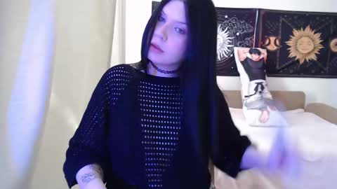 Vella online show from March 18, 11:31 am