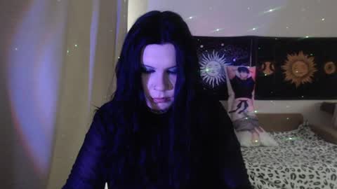Vella online show from June 17, 2:51 pm