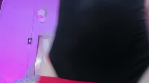 im_brittany_333 online show from June 27, 10:26 pm