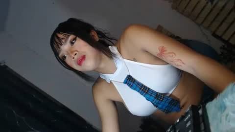 im_inna online show from June 17, 11:11 am